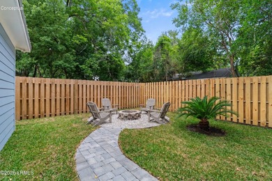 Welcome to 417 Waight Street, a turnkey Lowcountry home that has - photo 25