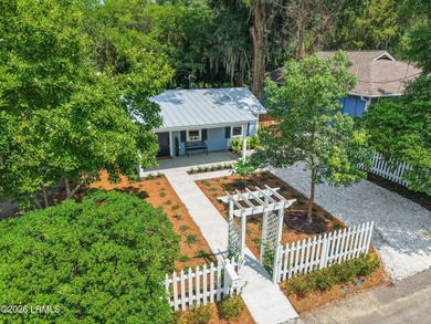 Welcome to 417 Waight Street, a turnkey Lowcountry home that has - photo 26