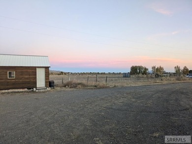Tucked at the end of a private road in the breathtaking Lost - photo 44