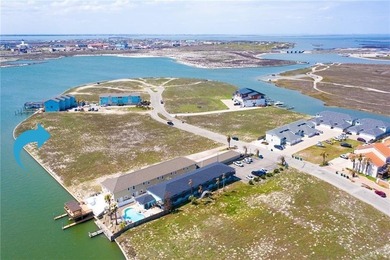 Positioned adjacent to the Lake Padre marina development, this 2 - photo 9