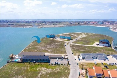 Positioned adjacent to the Lake Padre marina development, this 2 - photo 10