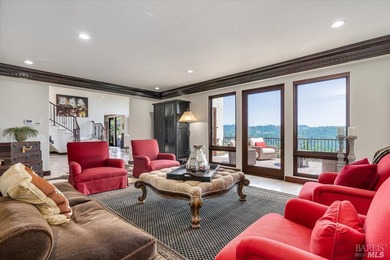 Experience luxurious Napa Valley living in this completely - photo 15