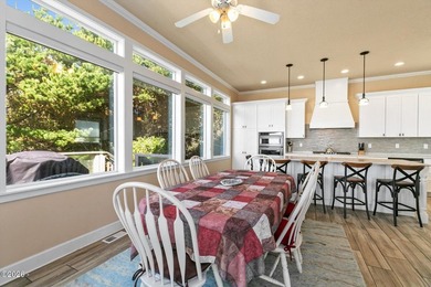 Stunning Panoramic Pacific Ocean front views define this - photo 21