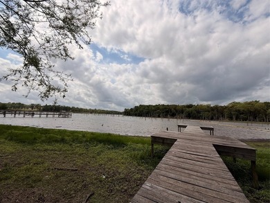 WATERFRONT PROPERTY ON LAKE FORK! Are you looking for a serene - photo 30
