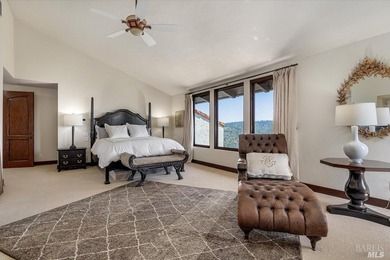 Experience luxurious Napa Valley living in this completely - photo 31