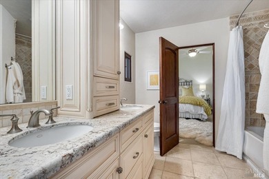 Experience luxurious Napa Valley living in this completely - photo 36
