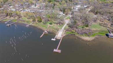 WATERFRONT PROPERTY ON LAKE FORK! Are you looking for a serene - photo 38
