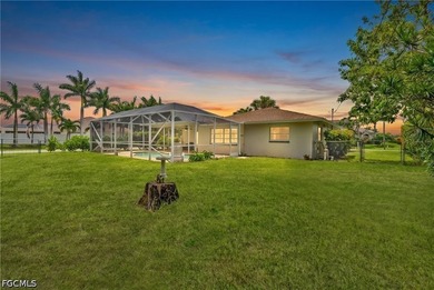 Charming 3-Bedroom Pool Home on a Desirable Corner Lot in - photo 39