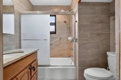 South Facing solid 20-foot wide attached brick townhouse in the - photo 11