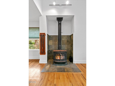 Welcome Home! OPEN House today Saturday 18th 3:45pm - 6:00pm - photo 16