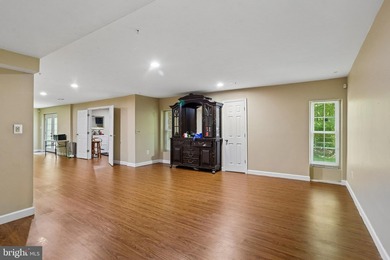 Welcome to refined living in the prestigious Beech Tree Gated - photo 16