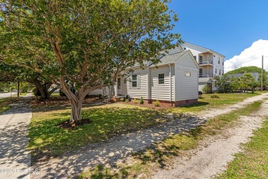 Classic cottage located in Morehead City, just a few blocks from - photo 22