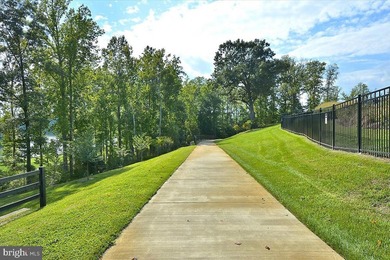 Welcome to refined living in the prestigious Beech Tree Gated - photo 26