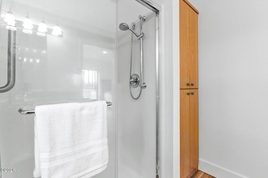 Welcome Home! OPEN House today Saturday 18th 3:45pm - 6:00pm - photo 29
