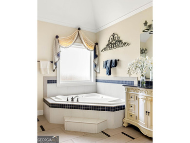 Set on two expansive lots within a private community, this - photo 31
