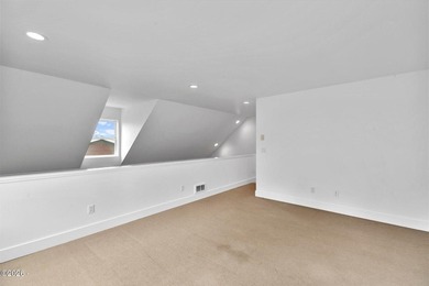 Welcome Home! OPEN House today Saturday 18th 3:45pm - 6:00pm - photo 35