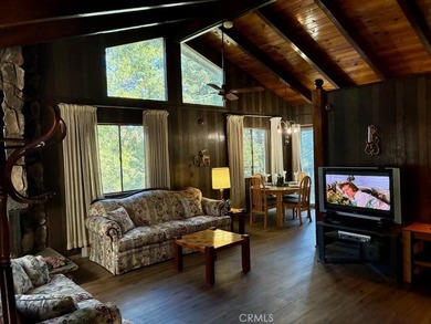 Nestled among the pines of Crestline, this charming mountain - photo 5