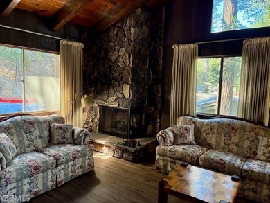 Nestled among the pines of Crestline, this charming mountain - photo 6