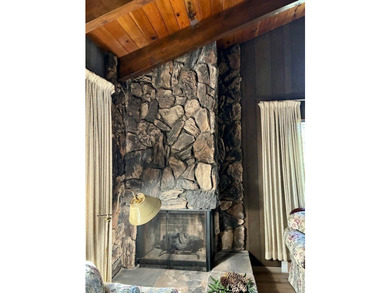 Nestled among the pines of Crestline, this charming mountain - photo 9