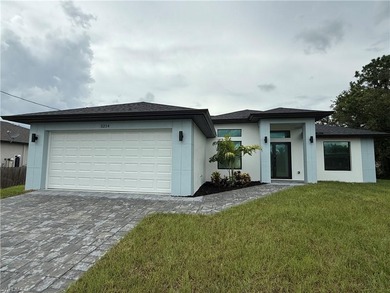 Lehigh Acres Area Home For Sale in Lehigh Acres Florida