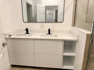 LOCATION,LOCATION, LOCATION!PERFECT HOME FOR YOUR FAMILY! ENERGY - photo 11