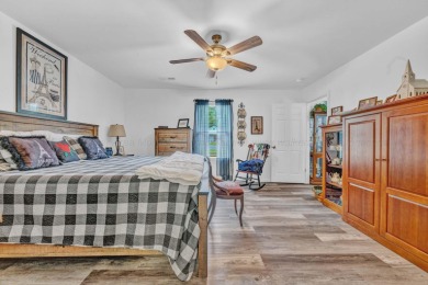 Like New 3BR 2Bath open for plan large closets and spacious - photo 14