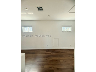 LOCATION,LOCATION, LOCATION!PERFECT HOME FOR YOUR FAMILY! ENERGY - photo 17