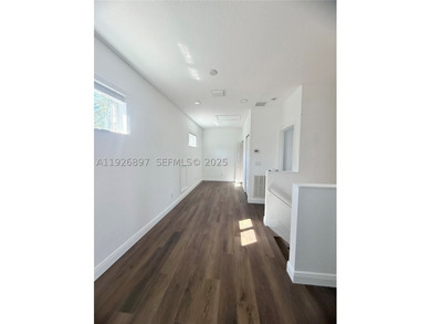 LOCATION,LOCATION, LOCATION!PERFECT HOME FOR YOUR FAMILY! ENERGY - photo 18