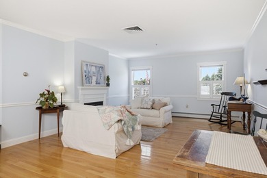 Immaculate and move-in ready, this spacious 1-bedroom, 1-bath - photo 9