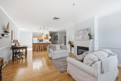 Immaculate and move-in ready, this spacious 1-bedroom, 1-bath - photo 10