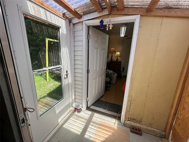 Tarsney Lake house on 4 lots! Cash only as this is more like a - photo 24