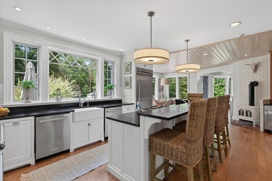 Nestled within Cape Elizabeth's desirable Cross Hill - photo 10