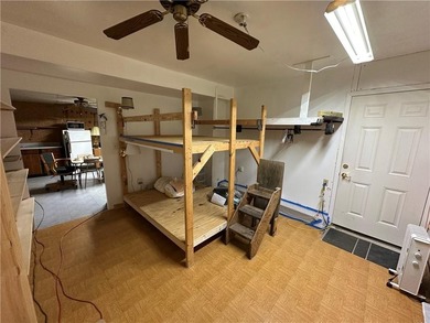 Tarsney Lake house on 4 lots! Cash only as this is more like a - photo 32