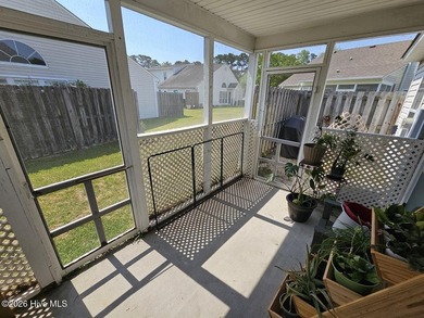 Discover low-maintenance coastal living in this beautifully - photo 4
