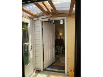 Tarsney Lake house on 4 lots! Cash only as this is more like a - photo 38