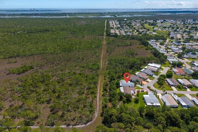 Florida living at its finest in this fully updated Presidents - photo 39