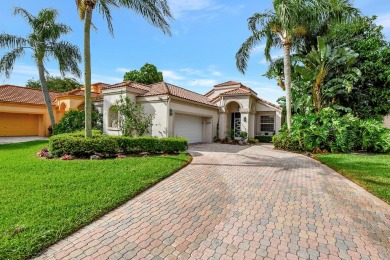 (private lake, pond, creek) Home For Sale in Boynton Beach Florida