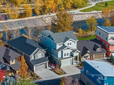 (private lake, pond, creek) Home For Sale in Garden City Idaho