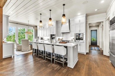UNFORGETTABLE SUNSET VIEWS! Designed for entertaining, this - photo 14