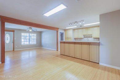 Are you looking to move into the highly desired neighborhood of - photo 15