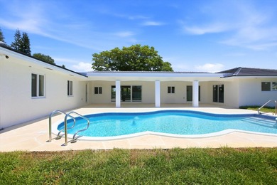 Welcome to this exceptional 4-bedroom, 3.5-bathroom - photo 22