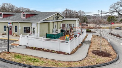 Position your business in the heart of the Seacoast at 518 U.S - photo 34
