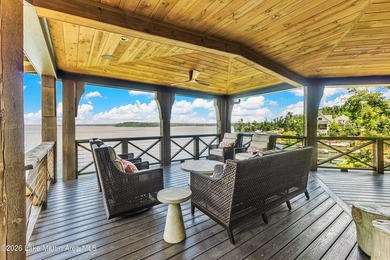 UNFORGETTABLE SUNSET VIEWS! Designed for entertaining, this - photo 36