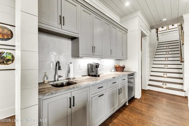 UNFORGETTABLE SUNSET VIEWS! Designed for entertaining, this - photo 42