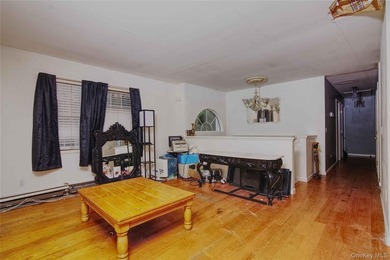 Generous layout with room for extended living, this spacious - photo 9