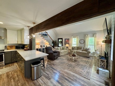 Welcome to 202 Commodore Drive in North Baldwin! This beautiful - photo 11