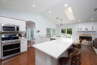 Experience the best of both worlds with this beautifully - photo 14