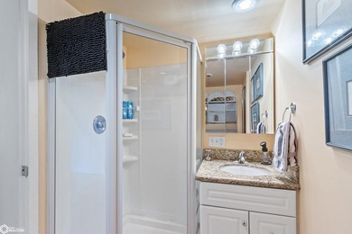 Beautifully updated 2-bedroom, 3-bath two-story end-unit condo - photo 17