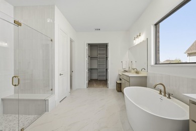 NEW CUSTOM HOME BY PARTNERS IN BUILDING. This stunning 4 - photo 22