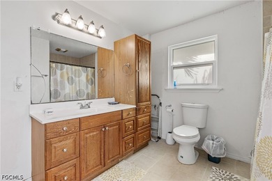 Looking for Space? This is the one. 4 Bedroom, 3 Bath + a Den - photo 30